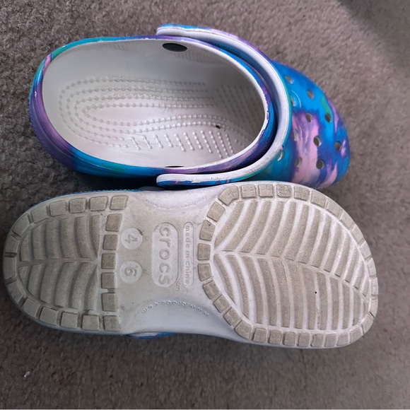 Crocs Multicolor Clogs - Picture 3 of 3